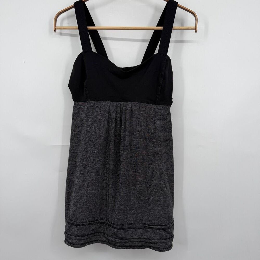 Lululemon Black Gray Athletic Pullover Run Back On Track Active Tank Top Size 8